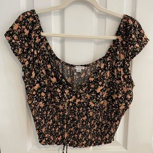 American Eagle Outfitters Black Floral Crop Top